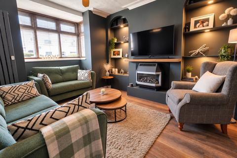 2 bedroom terraced house for sale, Middle Street, Inner Avenue, Southampton