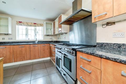 5 bedroom townhouse for sale, Palmerston Way, Fairfield, Hitchin