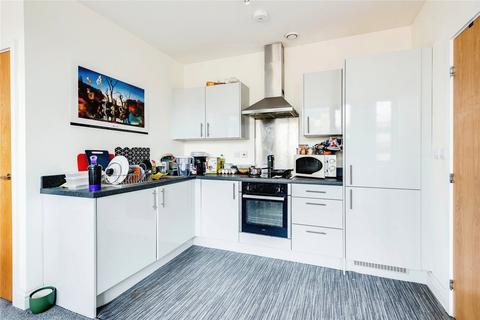 Studio for sale, Farnsby Street, Swindon, Wiltshire, SN1