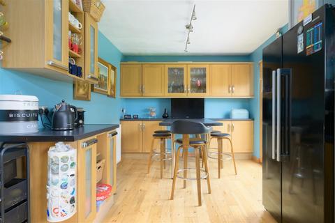 4 bedroom detached house for sale, Station Road, Methven, Perth