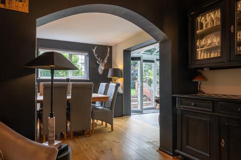 5 bedroom detached house for sale, Oak Road, Thulston, Derby