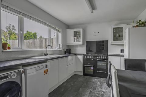 undefined, Sunningdale Road, Swindon SN25