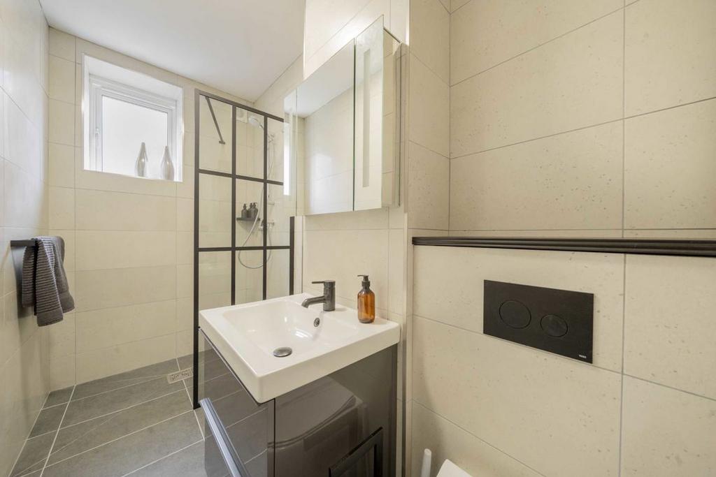 Apartment in London, Kentish Town - View 5