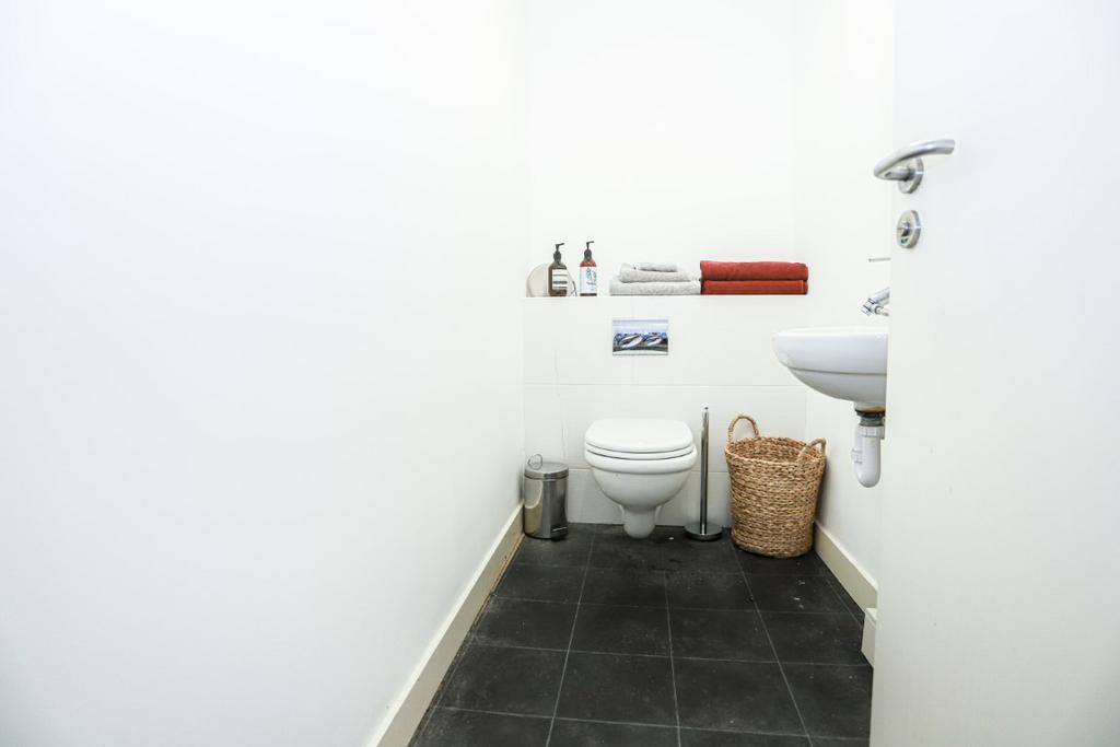 Apartment in Liverpool - View 5