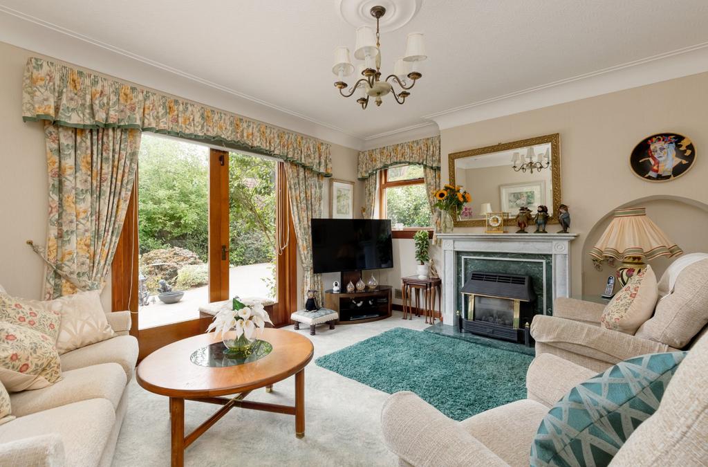 House in Edinburgh, Colinton - More