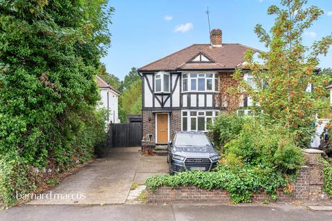 3 bedroom semi-detached house for sale, Beverley Way, London