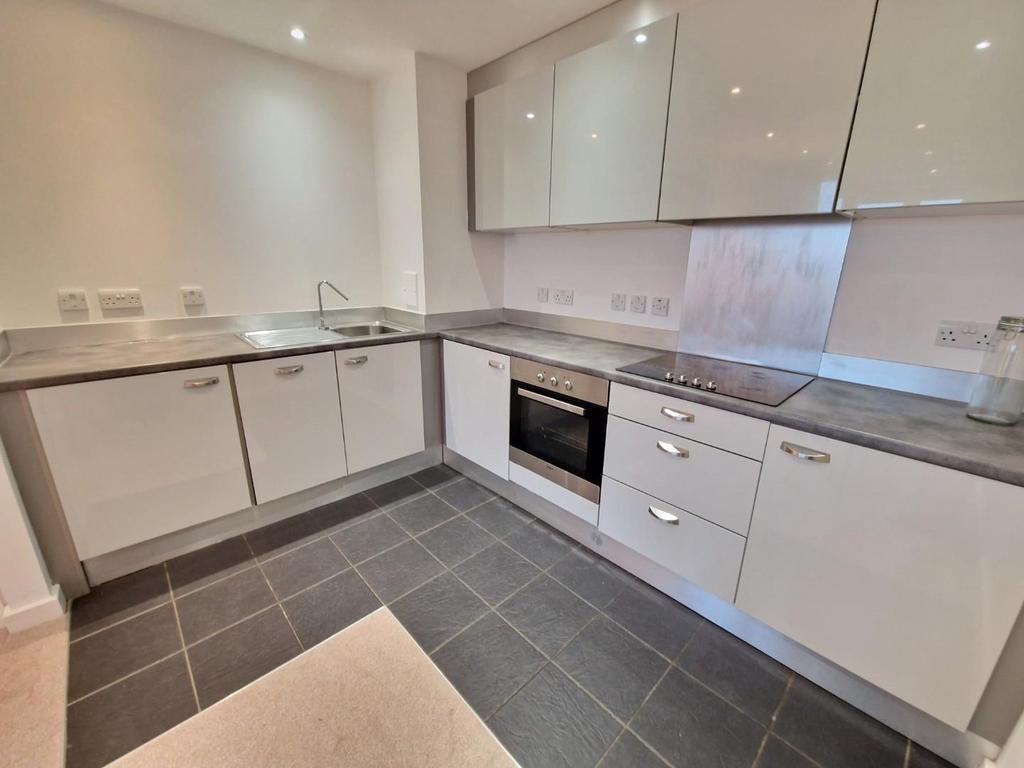 Apartment in Newcastle Upon Tyne - View 2