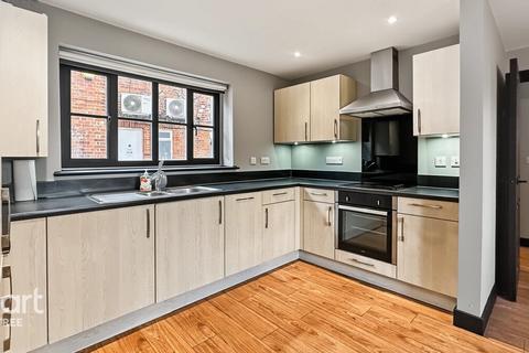 2 bedroom apartment to rent, The Courtyard, Witham