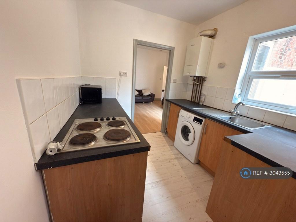 Apartment in Newcastle Upon Tyne - More
