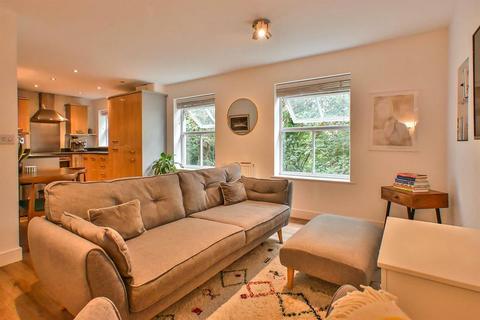 1 bedroom apartment for sale, St. Helens Mews, Brentwood