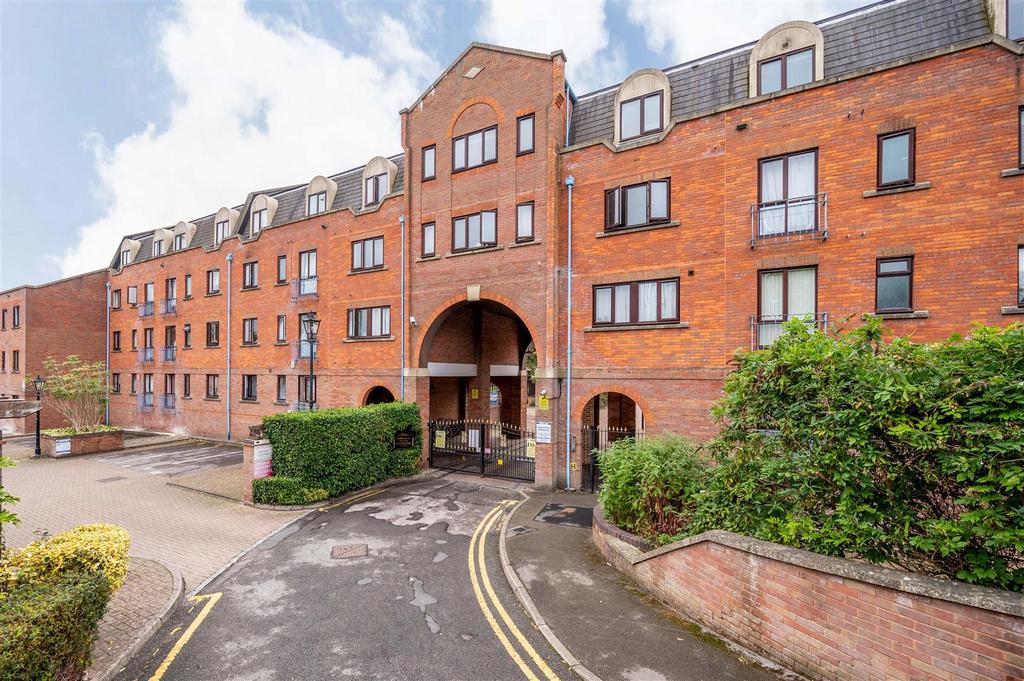Greys Court, Sidmouth Street, Reading RG1