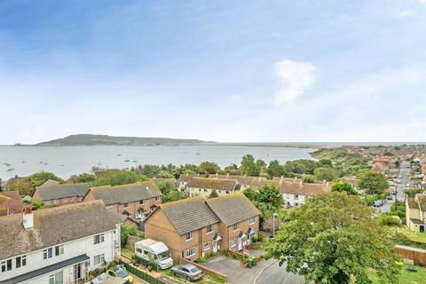 4 bedroom end of terrace house for sale, Hillcrest Road, Weymouth