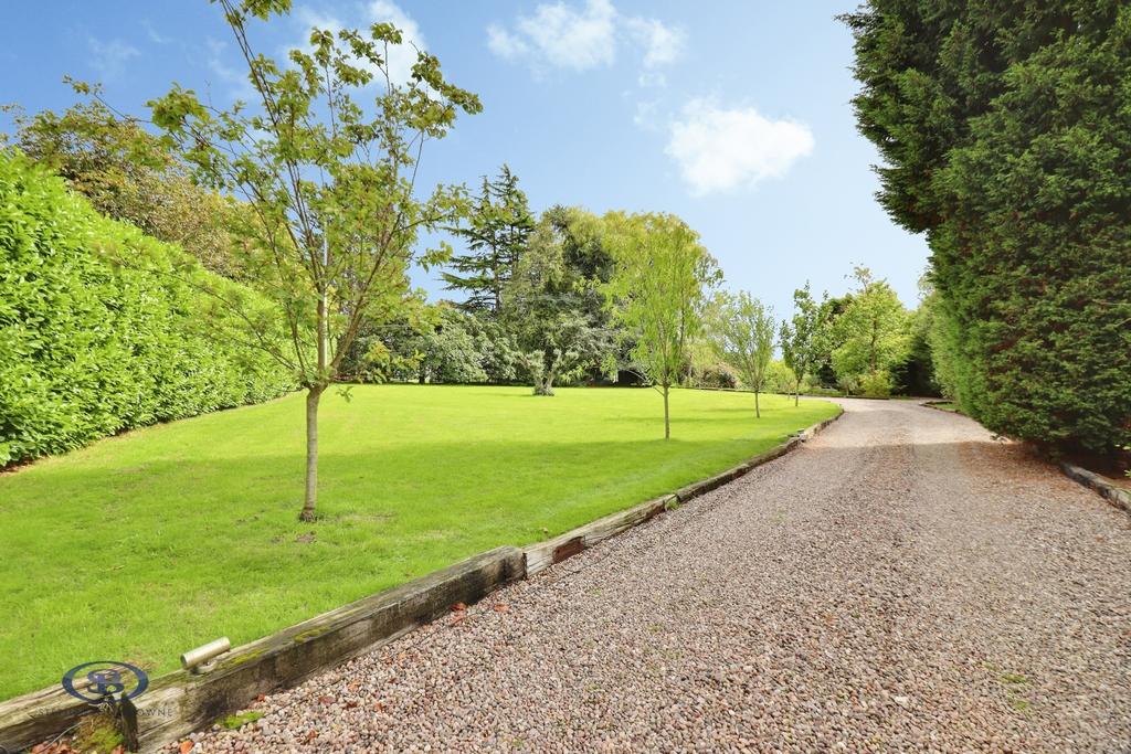 House in Hassall Green, Malkins Bank, Betchton - More