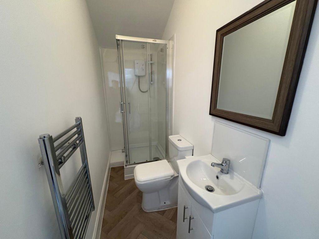 Apartment in Leicester, Highfields - More