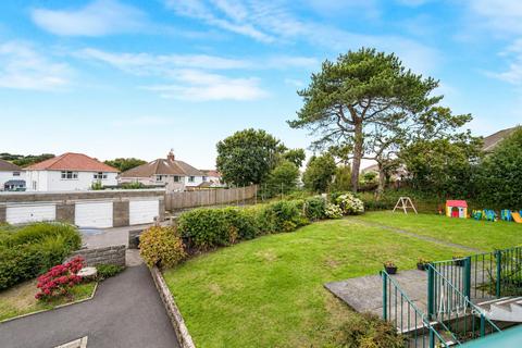 2 bedroom flat for sale, Clyne Close, Mayals, SA3