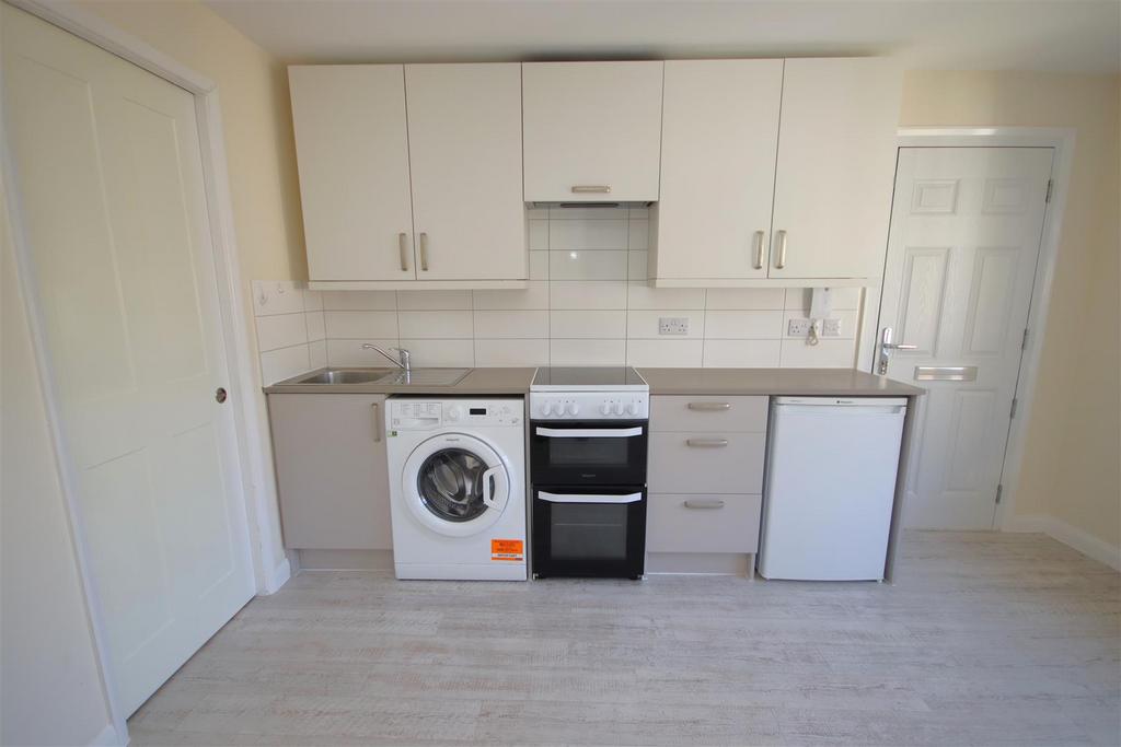 Apartment in Cambridge - View 4