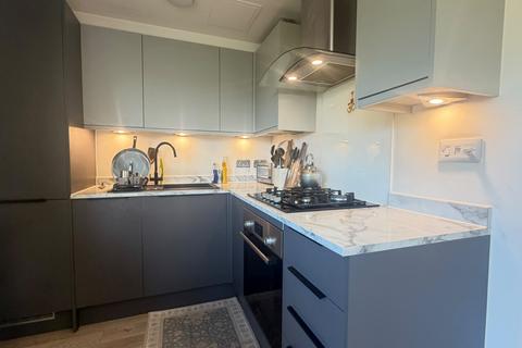 1 bedroom flat to rent, Windmill Place, SOUTHALL