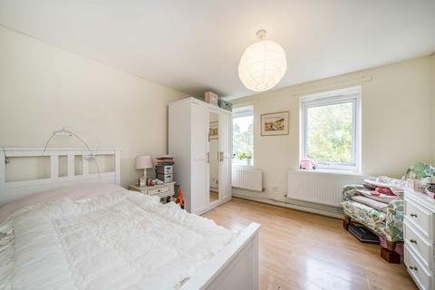 undefined, Gloucester Road, Kingston Upon Thames KT1