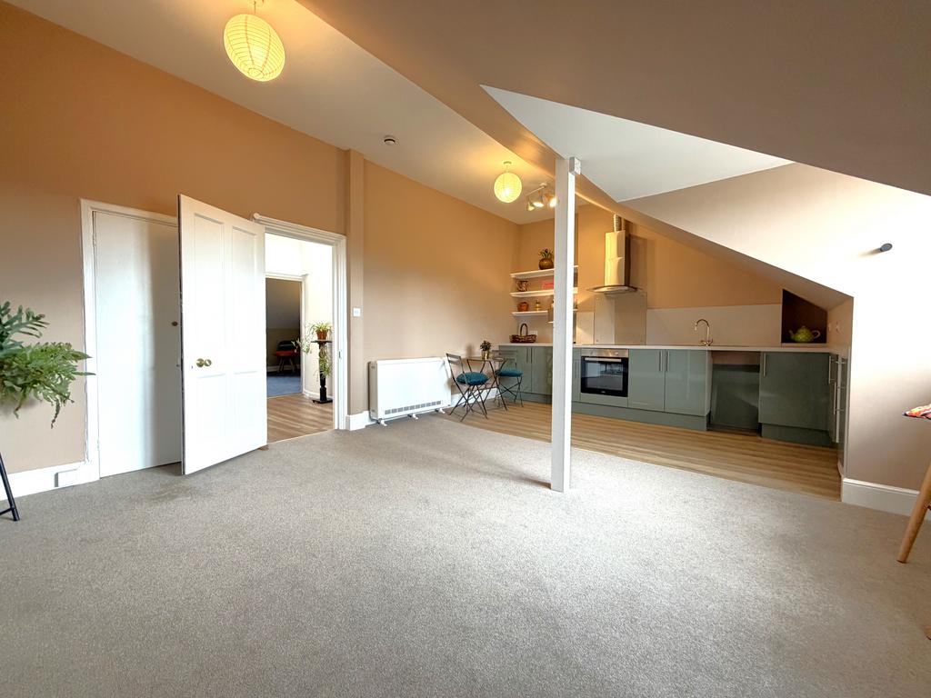 Apartment in Hove - View 2