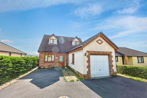 3 bedroom detached house for sale, 9a Golwg Y Mynydd, Llangadog, Dyfed, SA19 9ED