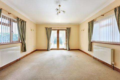 3 bedroom detached house for sale, 9a Golwg Y Mynydd, Llangadog, Dyfed, SA19 9ED