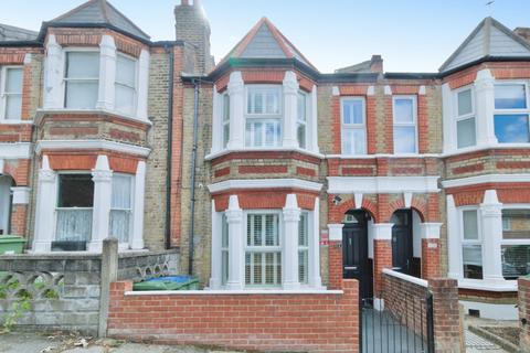 5 bedroom terraced house for sale, Hinstock Road, London, SE18