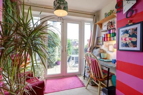 2 bedroom semi-detached house for sale, Kings Road, Blandford Forum