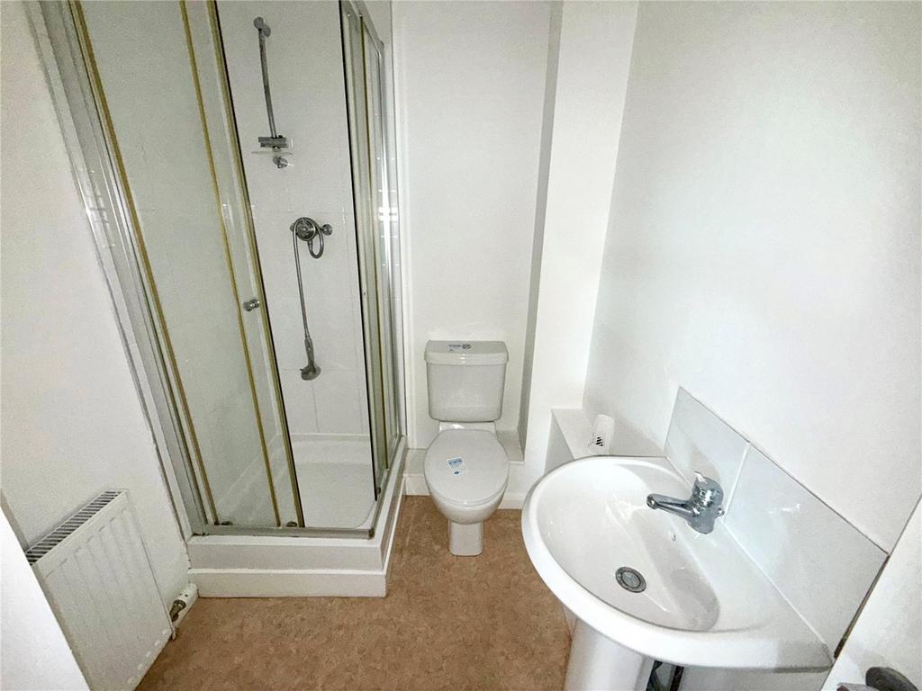 Apartment in East Kilbride - More