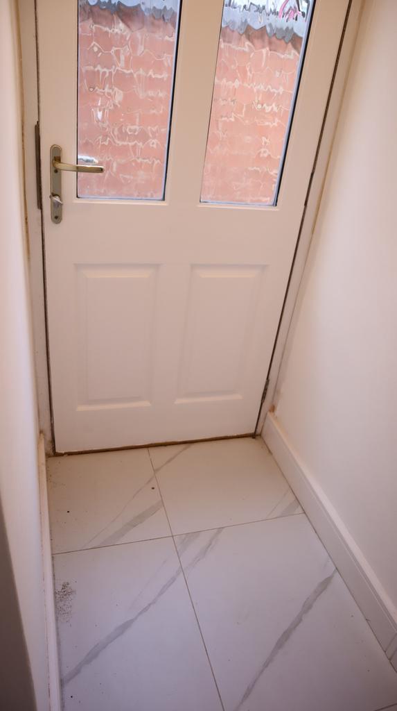 House in Leicester - View 5