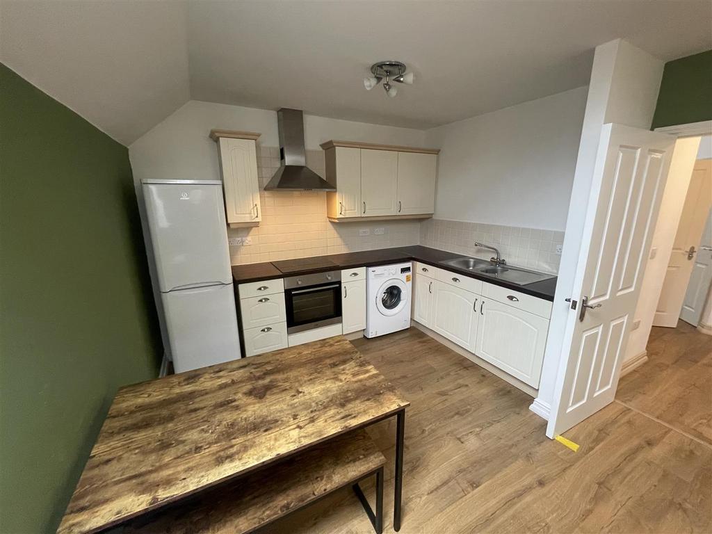 Apartment in Manchester, Greater Manchester - View 3
