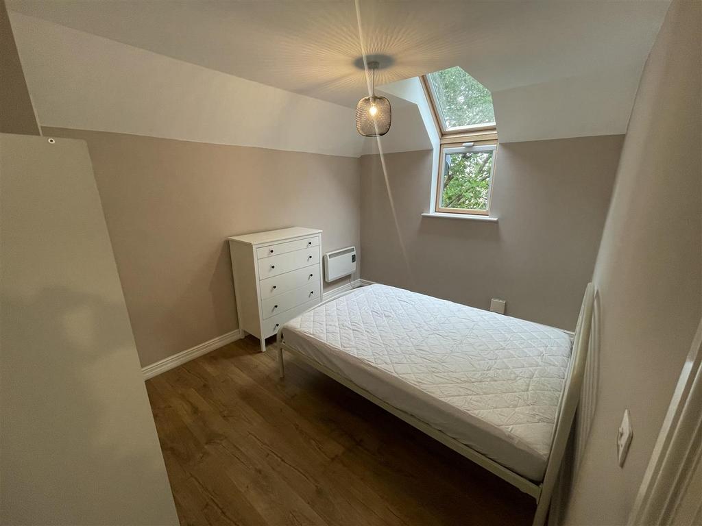 Apartment in Manchester, Greater Manchester - View 4