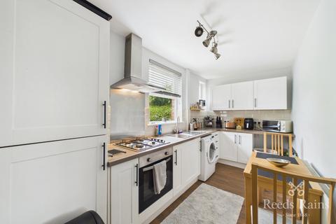 2 bedroom semi-detached house for sale, Bridle Lane, West Yorkshire WF5