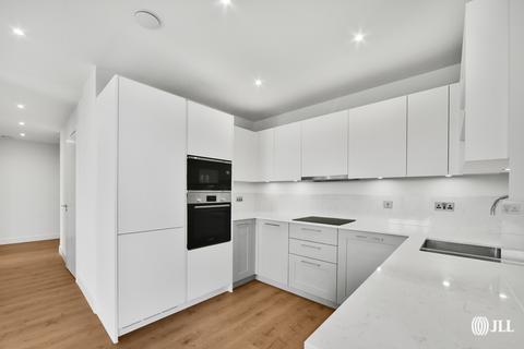 2 bedroom apartment to rent, Menara Point, Affinity View, London, E16