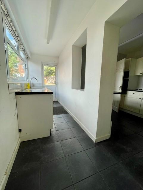 House in Reading - View 5