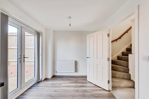 3 bedroom semi-detached house for sale, Squirrel Gardens, Witney