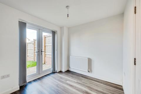 3 bedroom semi-detached house for sale, Squirrel Gardens, Witney
