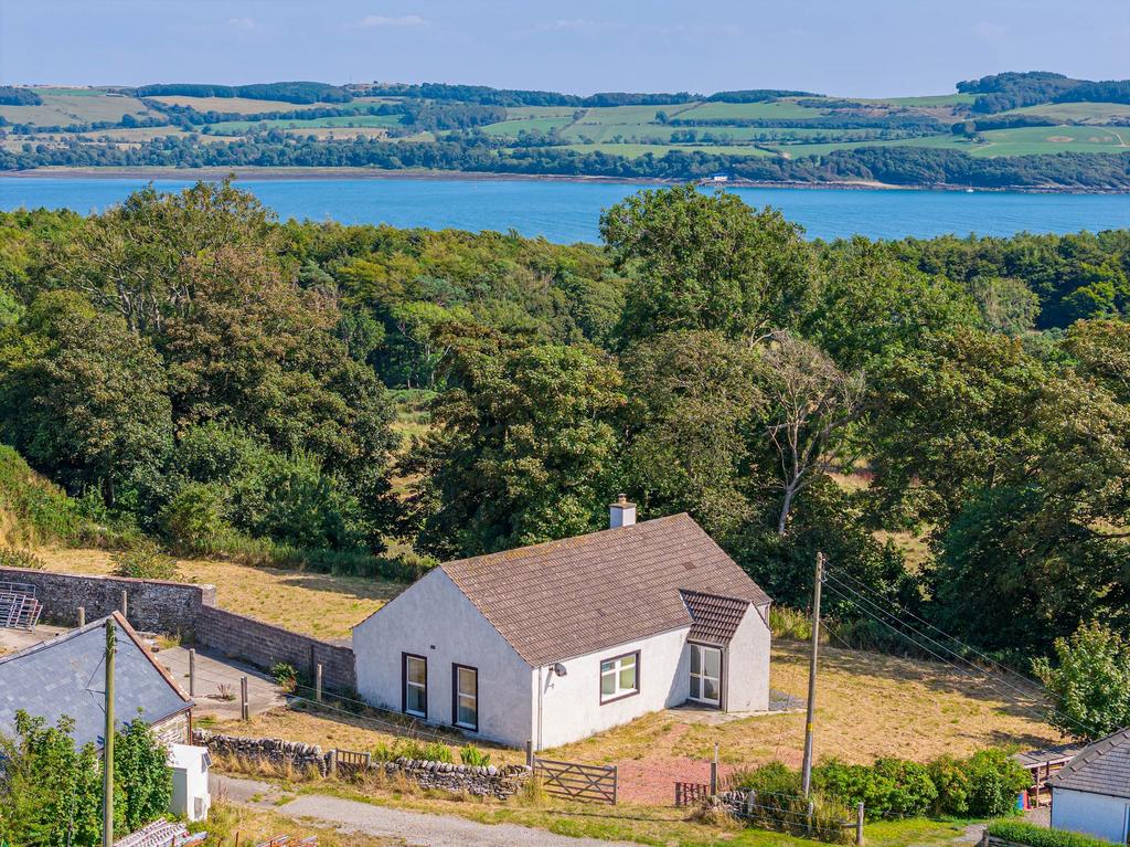 House in Kirkcudbright - View 2