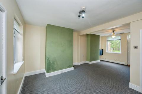 2 bedroom terraced house for sale, Main Street, Swadlincote DE11