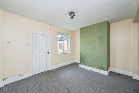 2 bedroom terraced house for sale, Main Street, Swadlincote DE11