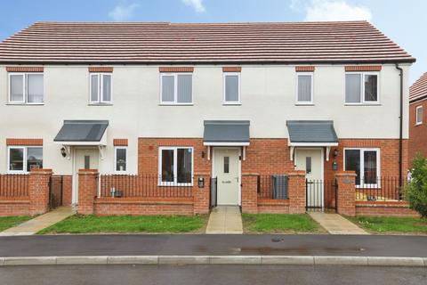 2 bedroom terraced house for sale, Worsfold Drive, Ludgershall, Andover