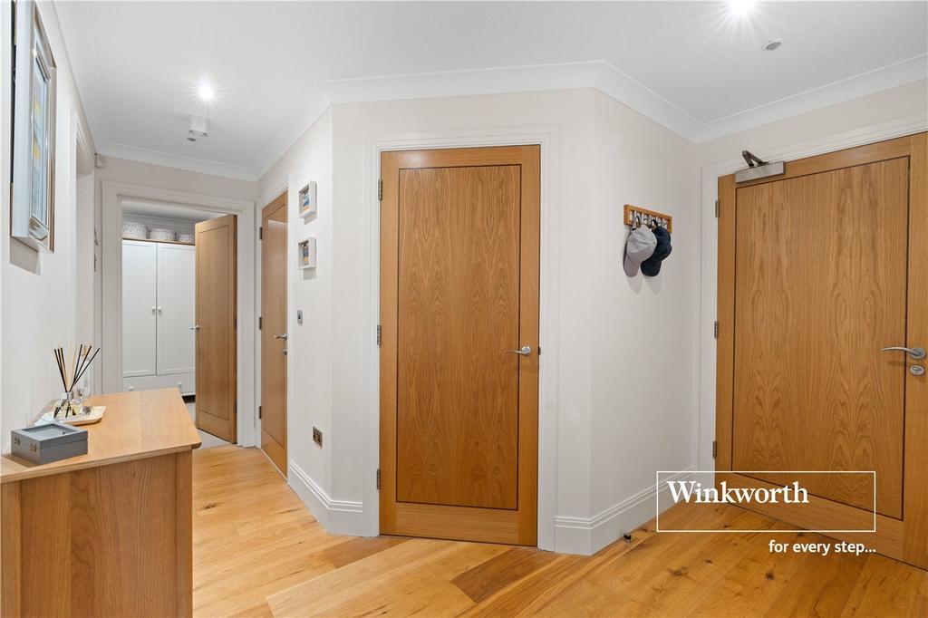 Apartment in Bournemouth - View 3