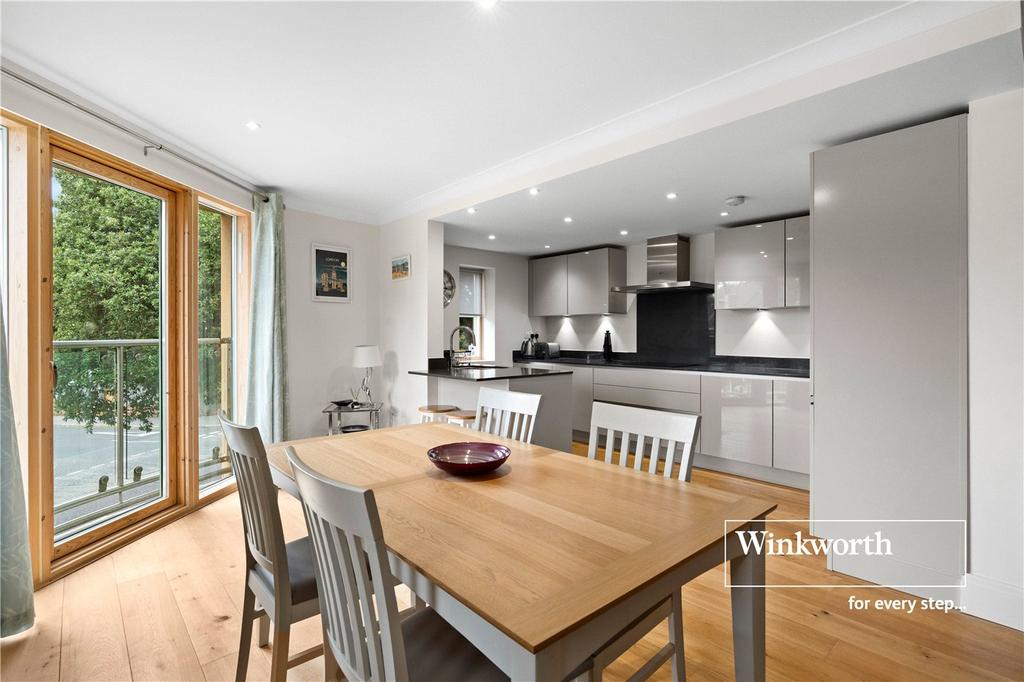 Apartment in Bournemouth - More