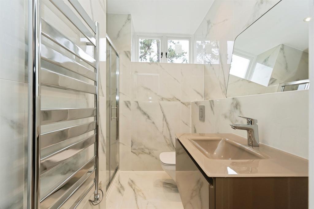 House in Harrow - View 5