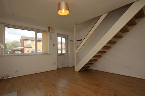 2 bedroom terraced house to rent, Copperfield Close, Northants, Kettering, Northamptonshire, NN16