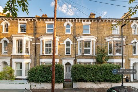 1 bedroom flat to rent, Chantrey Road, London, SW9