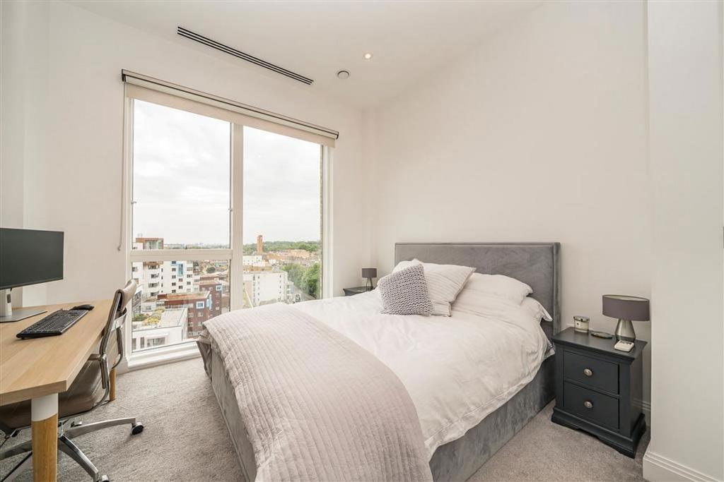 Apartment in London, Greenwich Town Centre, East Greenwich - View 5
