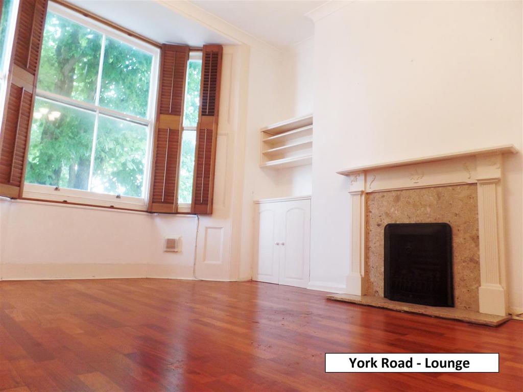 Apartment in Hove - More