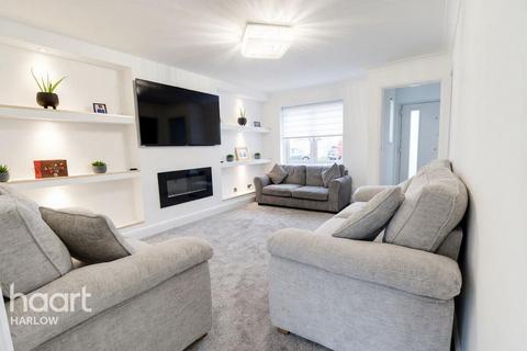 3 bedroom semi-detached house for sale, Challinor, Harlow