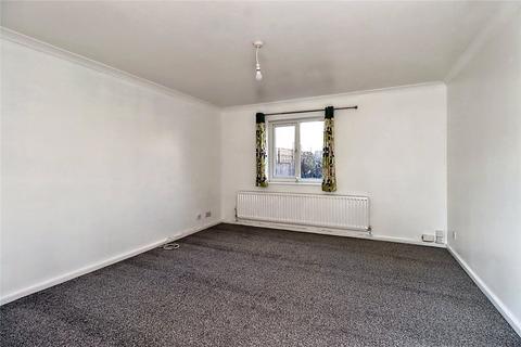 3 bedroom terraced house to rent, Halifax Drive, Telford TF1