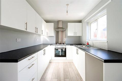 3 bedroom terraced house to rent, Halifax Drive, Telford TF1